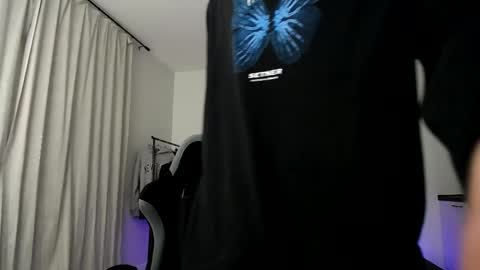 Snapshot of hairycuss chatting on March 9, 2025, 5:49 pm Adam online show from March 9, 2025, 5:49 pm