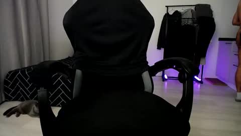 Snapshot of hairycuss chatting on November 2, 2025, 8:33 pm Adam online show from November 2, 2025, 8:33 pm