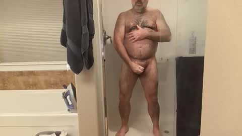 hairydaddreams online show from April 1, 2026, 1:34 pm
