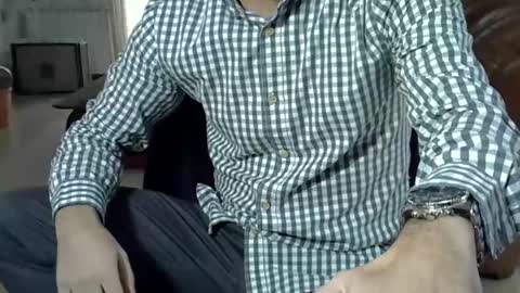 Snapshot of hairydaduncut chatting on January 20, 2025, 1:11 pm hairydaduncut online show from January 20, 2025, 1:11 pm
