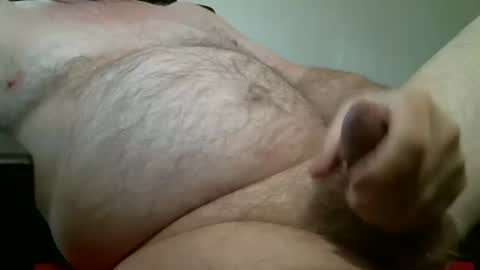 Snapshot of hairydude962 chatting on October 12, 2025, 9:36 pm hairydude962 online show from October 12, 2025, 9:36 pm