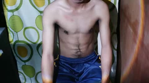 Snapshot of hairyhugecock_22 chatting on October 22, 2025, 12:00 am hairyhugecock_22 online show from October 22, 2025, 12:00 am