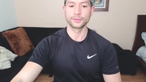 hairyncuteass online show from February 21, 2025, 3:43 pm