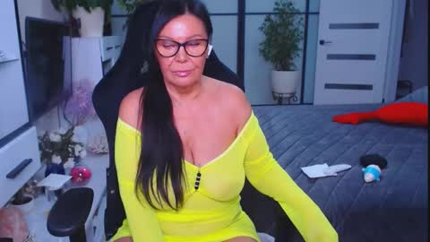 Monika online show from October 26, 2025, 9:04 am