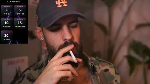 HairyRobXxX online show from November 2, 2025, 8:33 pm