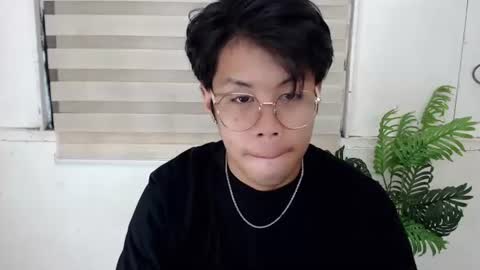 haku020485 online show from January 14, 2026, 6:24 pm