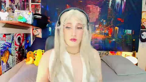 Haku Please help me with your thumbs up its important  online show from November 7, 2025, 2:06 pm