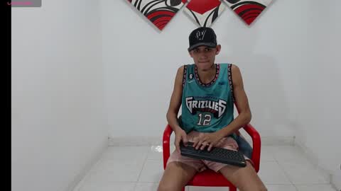 halan_demon online show from December 15, 2024, 7:57 am