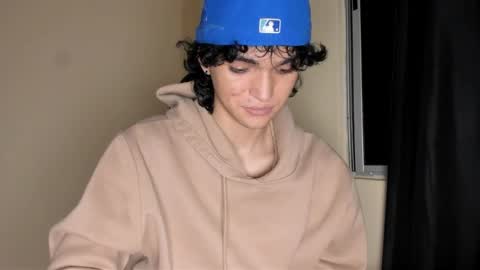 halan online show from October 21, 2025, 1:39 am