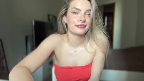 haley_rune online show from September 30, 2025, 10:53 am