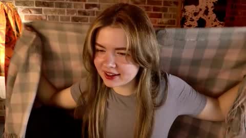 HaleySun online show from October 25, 2025, 9:28 am