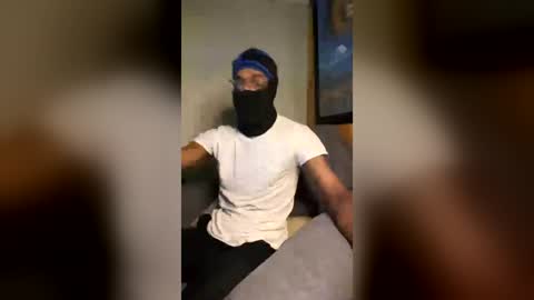 halfmaskedgooner online show from August 1, 2026, 5:45 pm