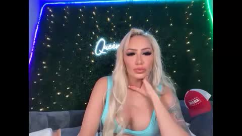 Halia Hill online show from April 16, 2026, 8:42 pm