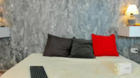 Hali online show from May 4, 2026, 11:39 am