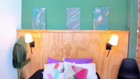 Snapshot of halleylorens chatting on February 7, 2026, 7:06 pm Halley Lorens online show from February 7, 2026, 7:06 pm