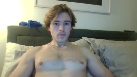 Snapshot of halor456999777 chatting on February 7, 2026, 10:35 pm halor456999777 online show from February 7, 2026, 10:35 pm