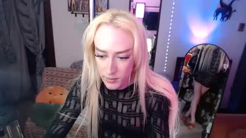 halovalentine online show from February 23, 2026, 11:24 pm