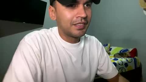 Snapshot of hamiltong12 chatting on October 22, 2025, 5:30 am hamiltong12 online show from October 22, 2025, 5:30 am