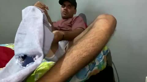 Snapshot of hamiltong12 chatting on October 25, 2025, 5:04 am hamiltong12 online show from October 25, 2025, 5:04 am