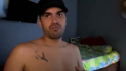 Snapshot of hamiltong12 chatting on October 26, 2025, 9:10 pm hamiltong12 online show from October 26, 2025, 9:10 pm