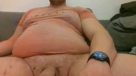 hammer_b online show from December 2, 2025, 8:26 pm