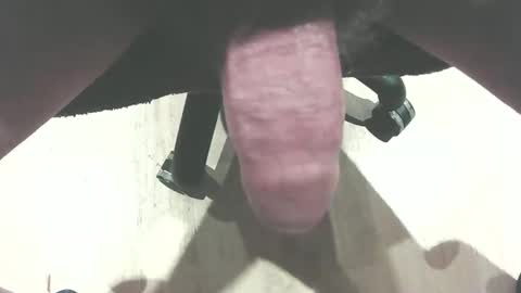 hammerhard1 online show from April 1, 2026, 8:37 am