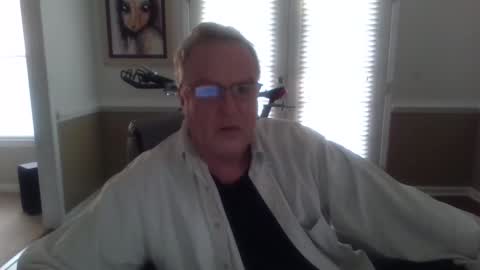 Snapshot of han63 chatting on December 30, 2024, 1:47 pm Han online show from December 30, 2024, 1:47 pm