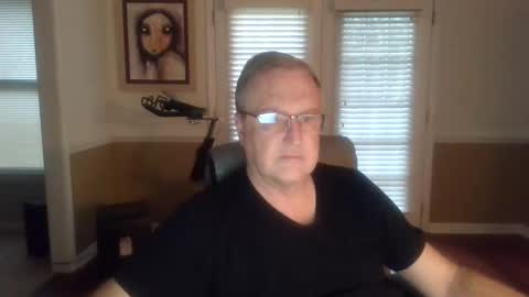 Snapshot of han63 chatting on October 4, 2025, 11:41 am Han online show from October 4, 2025, 11:41 am