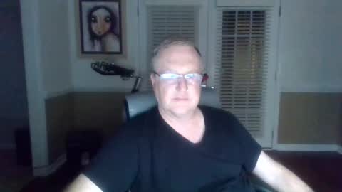 Snapshot of han63 chatting on October 9, 2025, 10:57 am Han online show from October 9, 2025, 10:57 am