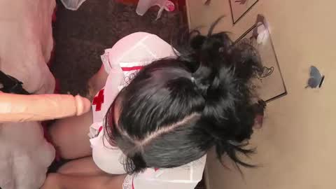 Snapshot of hanah_bakeer chatting on October 8, 2025, 2:04 pm Hanah Montana Independent model online show from October 8, 2025, 2:04 pm