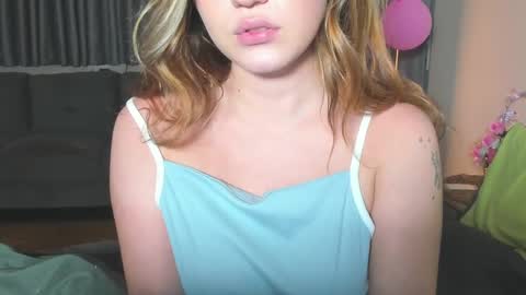 hanahwoods online show from March 11, 2025, 6:41 pm