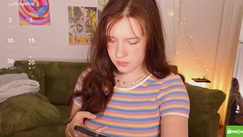 hanahwoods online show from March 20, 2026, 1:54 am