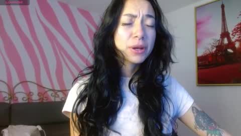 Hanaku  online show from February 23, 2026, 8:28 pm