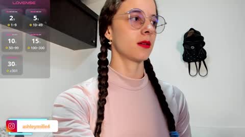 hanasleep online show from October 16, 2025, 7:15 pm