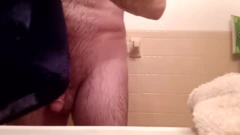 Snapshot of hand69someguy chatting on February 18, 2025, 5:31 pm hand69someguy online show from February 18, 2025, 5:31 pm
