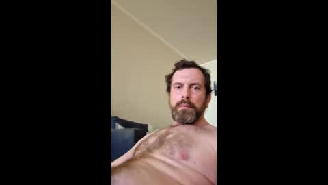 handsome37_ online show from April 17, 2026, 3:15 pm