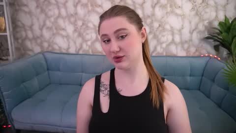 Dayana online show from November 2, 2025, 6:49 am