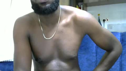 Snapshot of handsome_king30 chatting on December 9, 2024, 1:18 am handsome king online show from December 9, 2024, 1:18 am