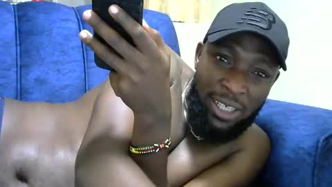 Snapshot of handsome_king30 chatting on December 16, 2024, 10:13 pm handsome king online show from December 16, 2024, 10:13 pm