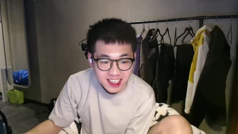 Snapshot of handsome_mannn chatting on January 15, 2025, 7:01 pm handsome_mannn online show from January 15, 2025, 7:01 pm