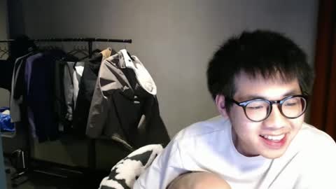 Snapshot of handsome_mannn chatting on March 1, 2025, 7:37 pm handsome_mannn online show from March 1, 2025, 7:37 pm