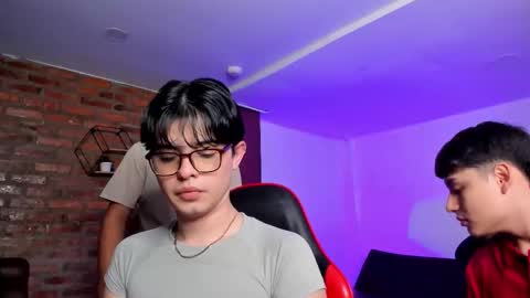 leonardfarrucknick and otis online show from March 5, 2026, 12:23 pm