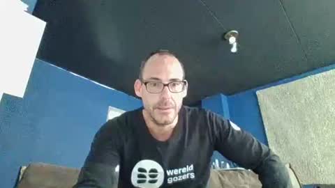 Snapshot of handsomeguy4ever chatting on December 1, 2025, 11:59 am handsomeguy4ever online show from December 1, 2025, 11:59 am