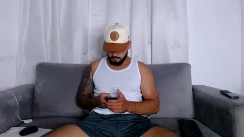 Snapshot of handsomen69 chatting on July 3, 2026, 10:32 am Handsomen online show from July 3, 2026, 10:32 am