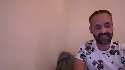 Snapshot of handsomepenis20cm chatting on October 23, 2025, 1:16 am handsomepenis20cm online show from October 23, 2025, 1:16 am