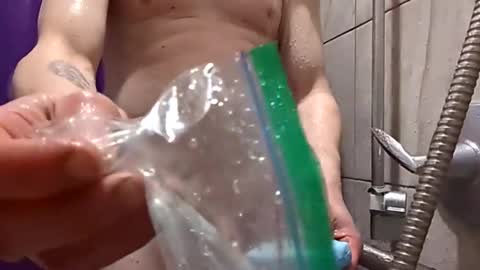 handsomerob42 online show from March 10, 2026, 8:41 am