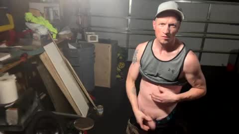 handsomerob42 online show from July 15, 2026, 7:35 am