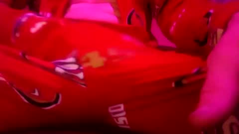 handsumload_11 online show from October 14, 2025, 4:46 am