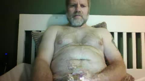 Snapshot of handyman1968 chatting on October 11, 2025, 11:58 pm handyman1968 online show from October 11, 2025, 11:58 pm