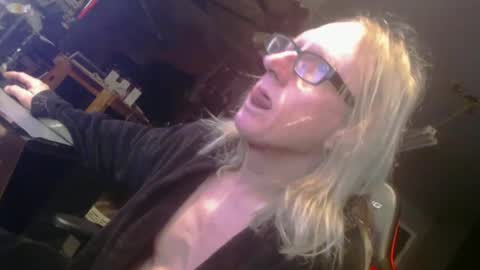 Handystudman online show from January 19, 2025, 8:09 pm